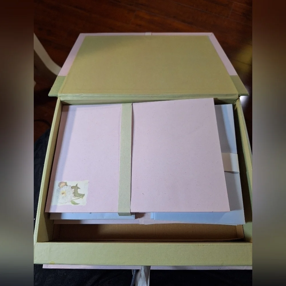 Stationary set Book Box